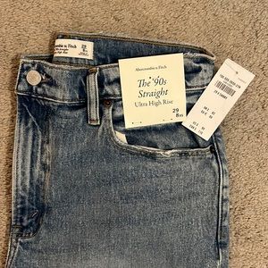 Abercrombie jeans, straight ultra high rise, size 29